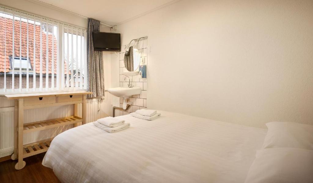 Hotel-Pension Ouddorp Quarto foto